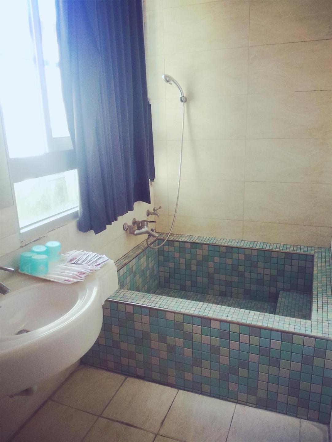 Jade Spring Hot Spring Hotel Jiaoxi Zimmer foto